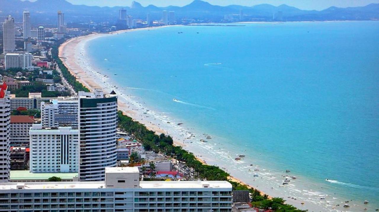 Central Pattaya Base Condo Bagian luar foto